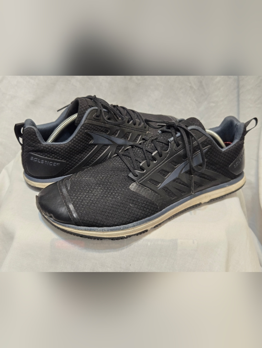 Altra Mens Solstice XT Cross Training Shoes Sz 12 Black/Blue